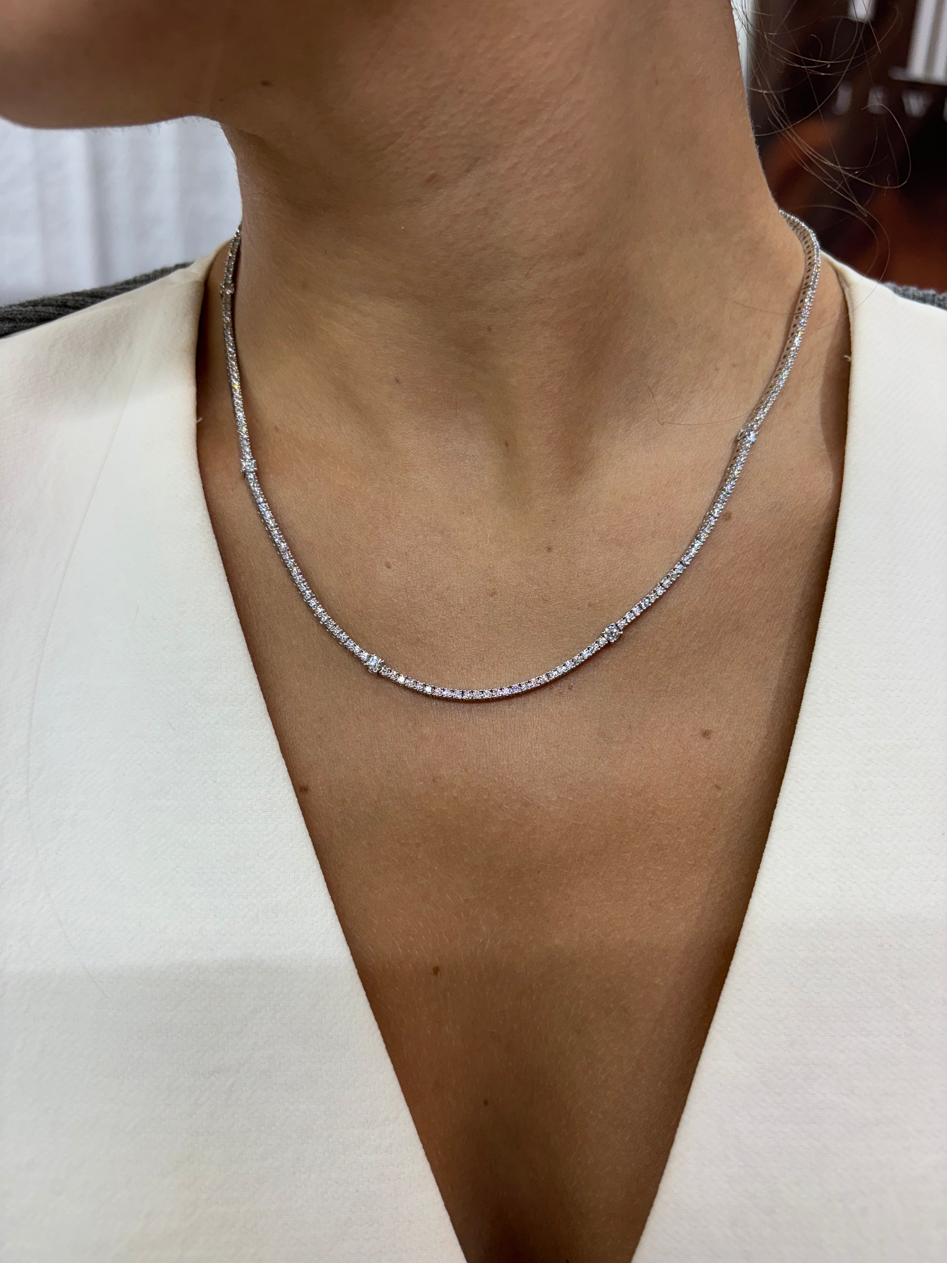 Tennis necklace 4.54 ct