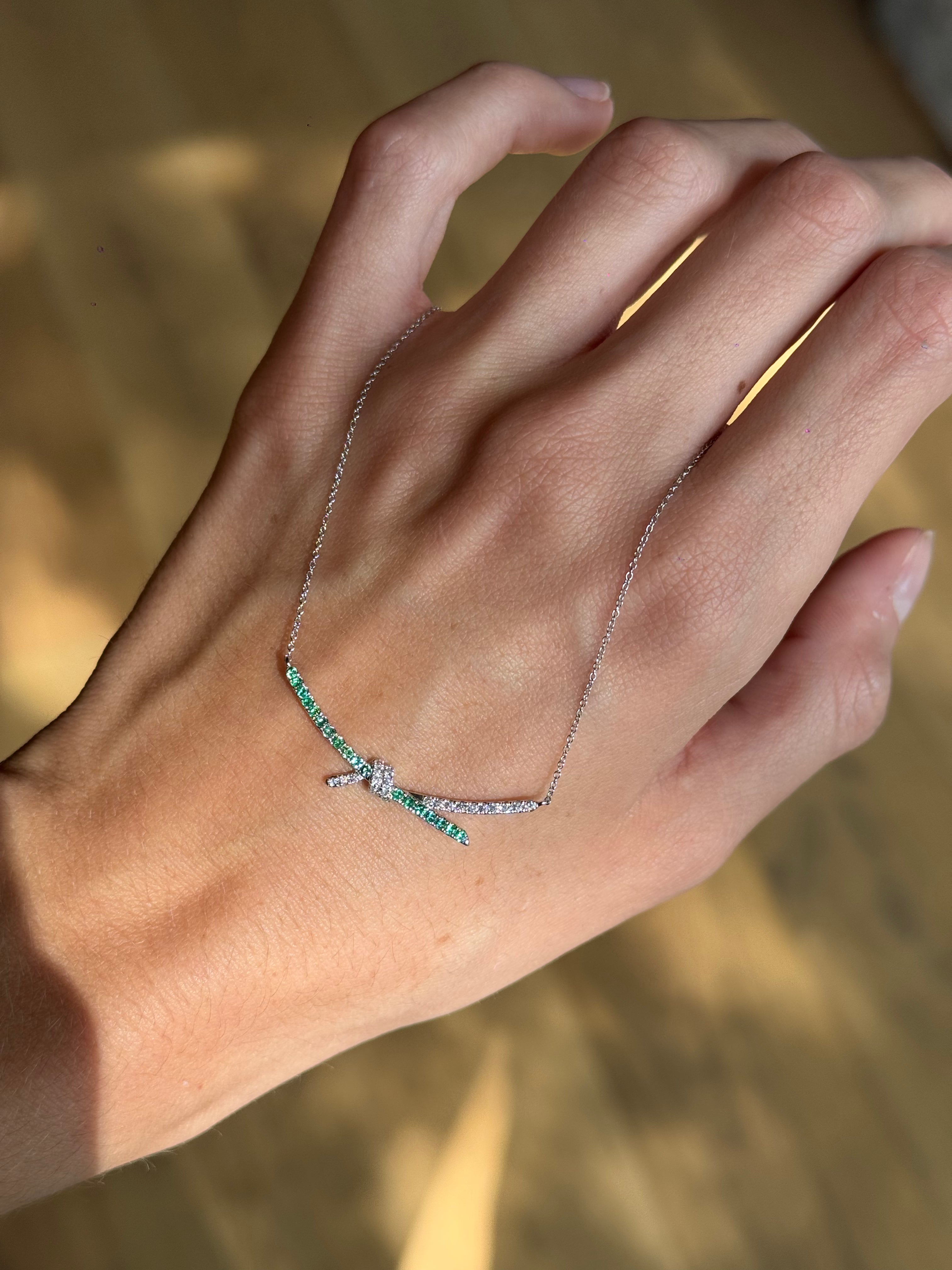 Emerald Knot