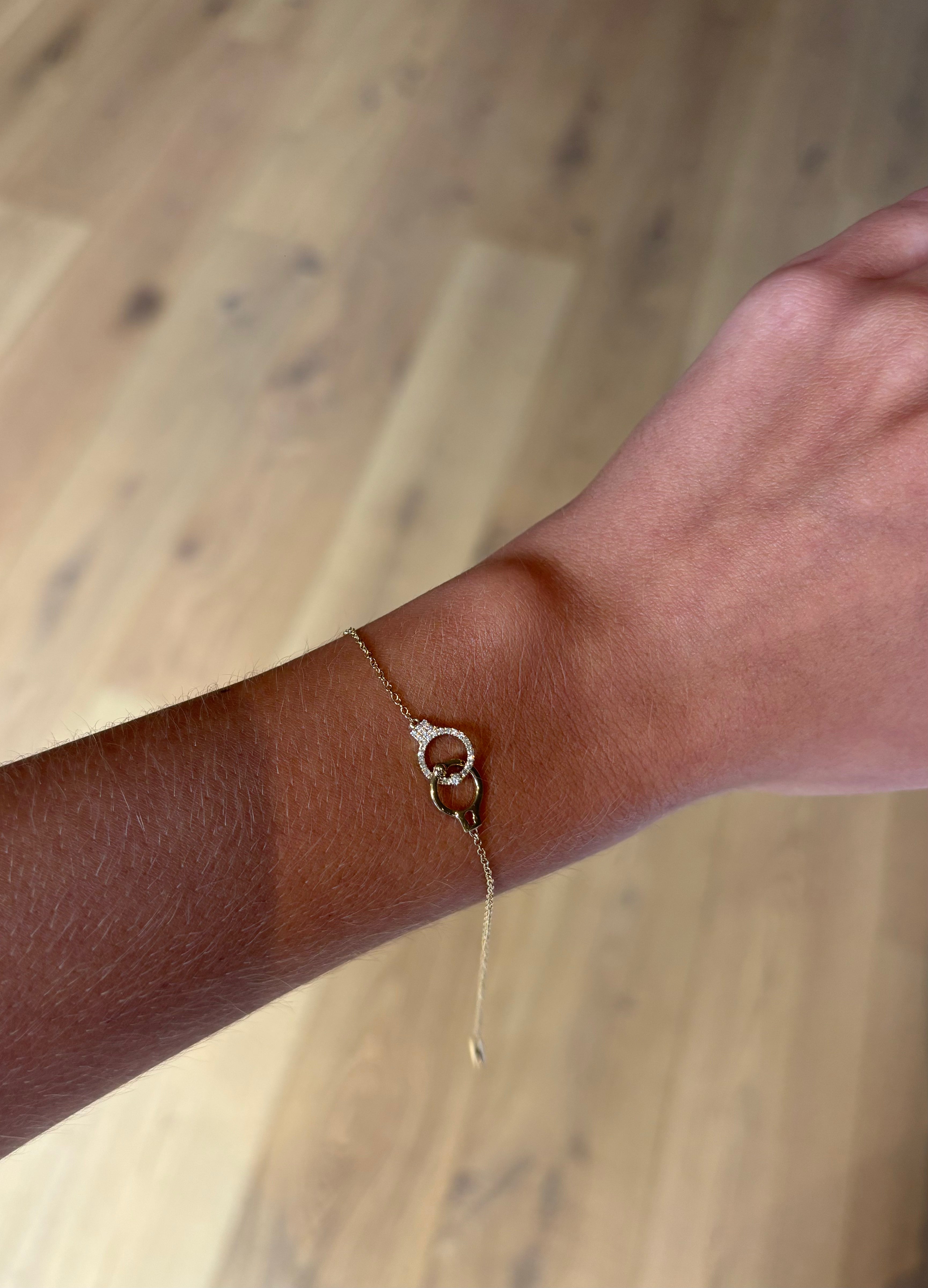 Handcuff bracelet