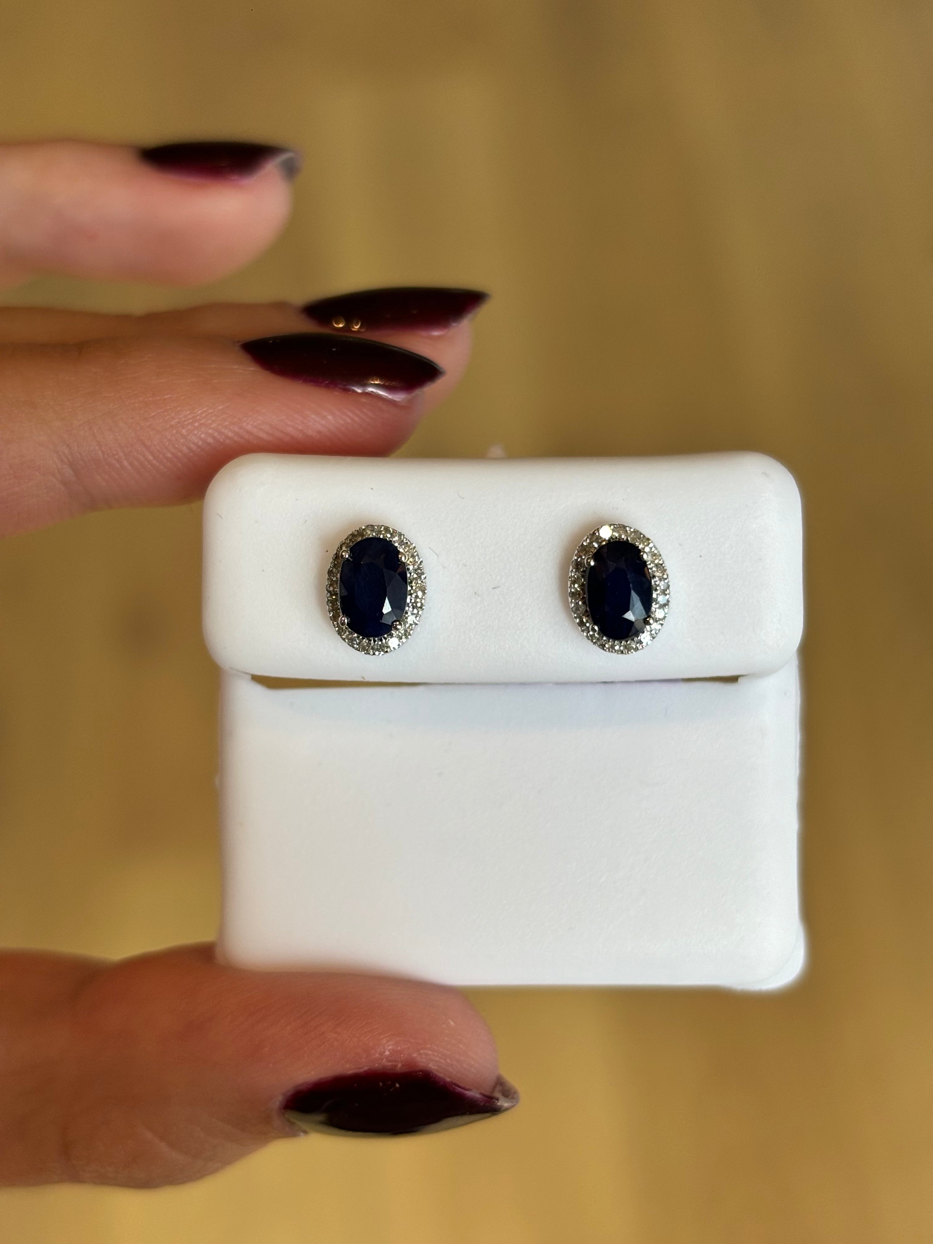 Mini Diana Earrings